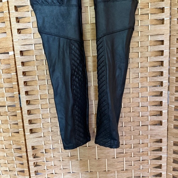 Spanx Very Black Faux Leather Moto Leggings Women's  Size XL - Picture 3 of 11